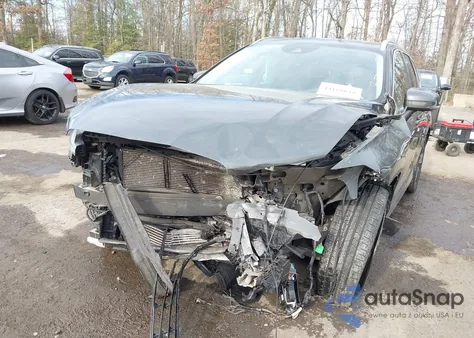 2018 Volvo Xc60 T6 Momentum z USA, uszkodzony, nr VIN YV4A22RK4J1001871